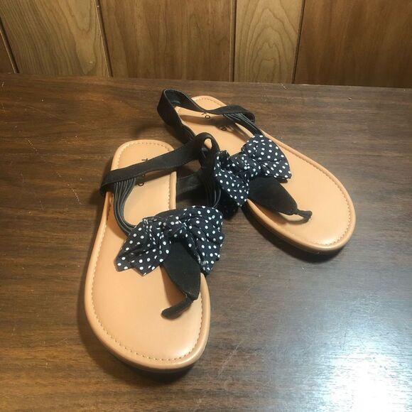 Torrid Black and Tan Sandals with Playful Bow - Picture 1 of 5